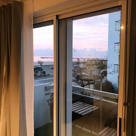 Couchant Radieux 2 Pieces 4 Personnes Vue