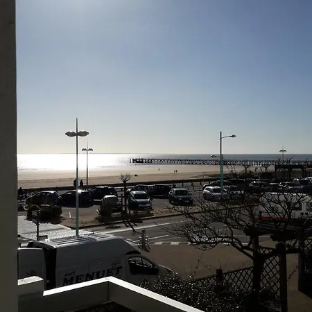 Couchant Radieux 2 Pieces 4 Personnes Vue Apartment