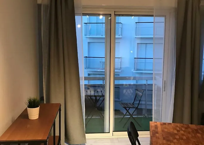 Couchant Radieux 2 Pieces 4 Personnes Vue Apartamento