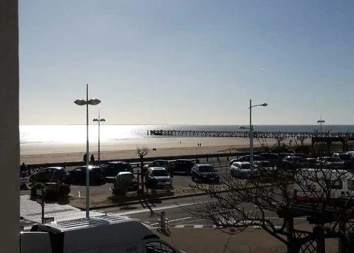 Couchant Radieux 2 Pieces 4 Personnes Vue Apartamento